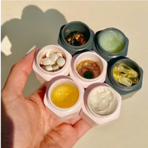 NWOT 10 Cadence Magnetic Travel Containers - Set of 10 - Picture 13 of 15